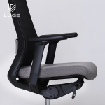 LUGE 루게 L80 프리미엄의자 블랙프레임