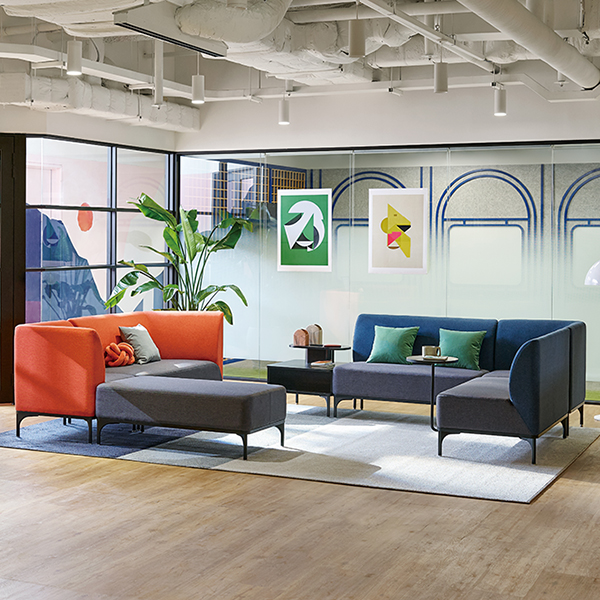 베스툴 FOLA 폴라 블랙 프레임 모듈식 소파